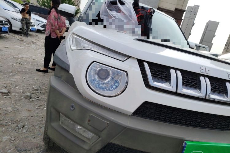 Used BAIC Off-Road BJ20 2016 1.5T Manual Luxury Model Right Front Headlight