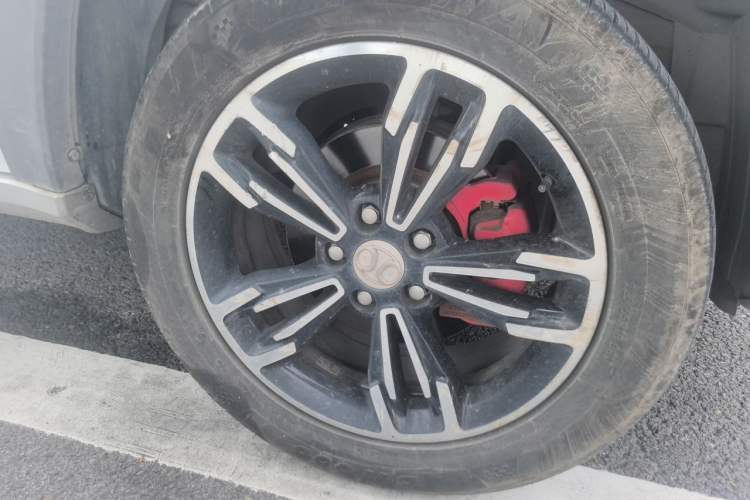 Used BAIC Off-Road BJ20 2016 1.5T CVT Luxury Model Right Front Wheel Hub
