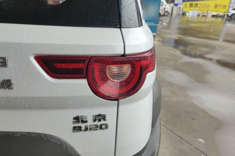 Used BAIC Off-Road BJ20 2016 1.5T CVT Luxury Model Right Rear Taillight