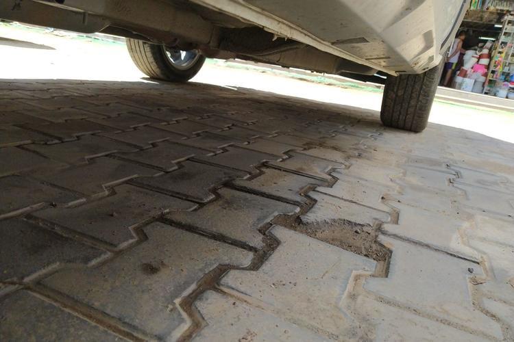 Used BAIC Off-Road BJ20 2016 1.5T CVT Luxury Model Right Side Sill