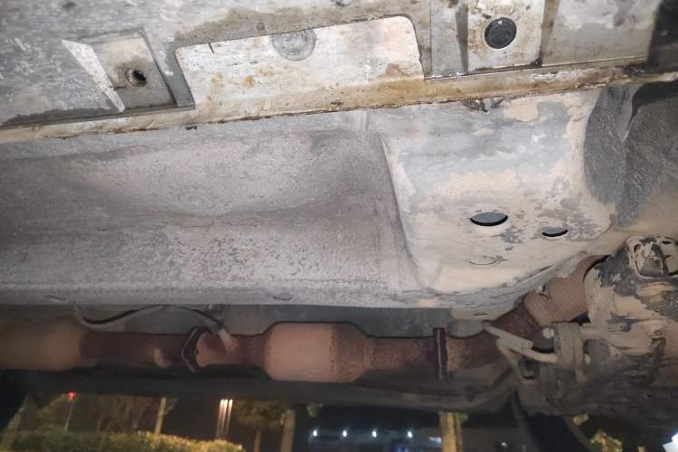 Used BAIC Off-Road BJ20 2016 1.5T CVT Luxury Model Right Side Sill