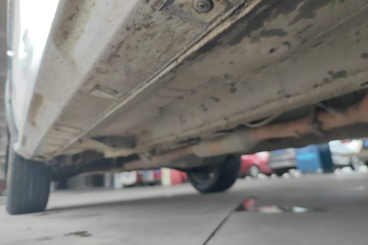 Used BAIC Off-Road BJ20 2016 1.5T CVT Luxury Model Right Side Sill