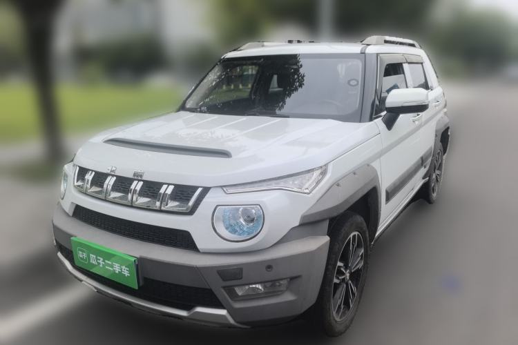 Used BAIC Off-Road BJ20 2016 1.5T CVT Luxury Model Guazi used car, China used car export, Used car for sale, Used  cars, Cheapest cars for sale