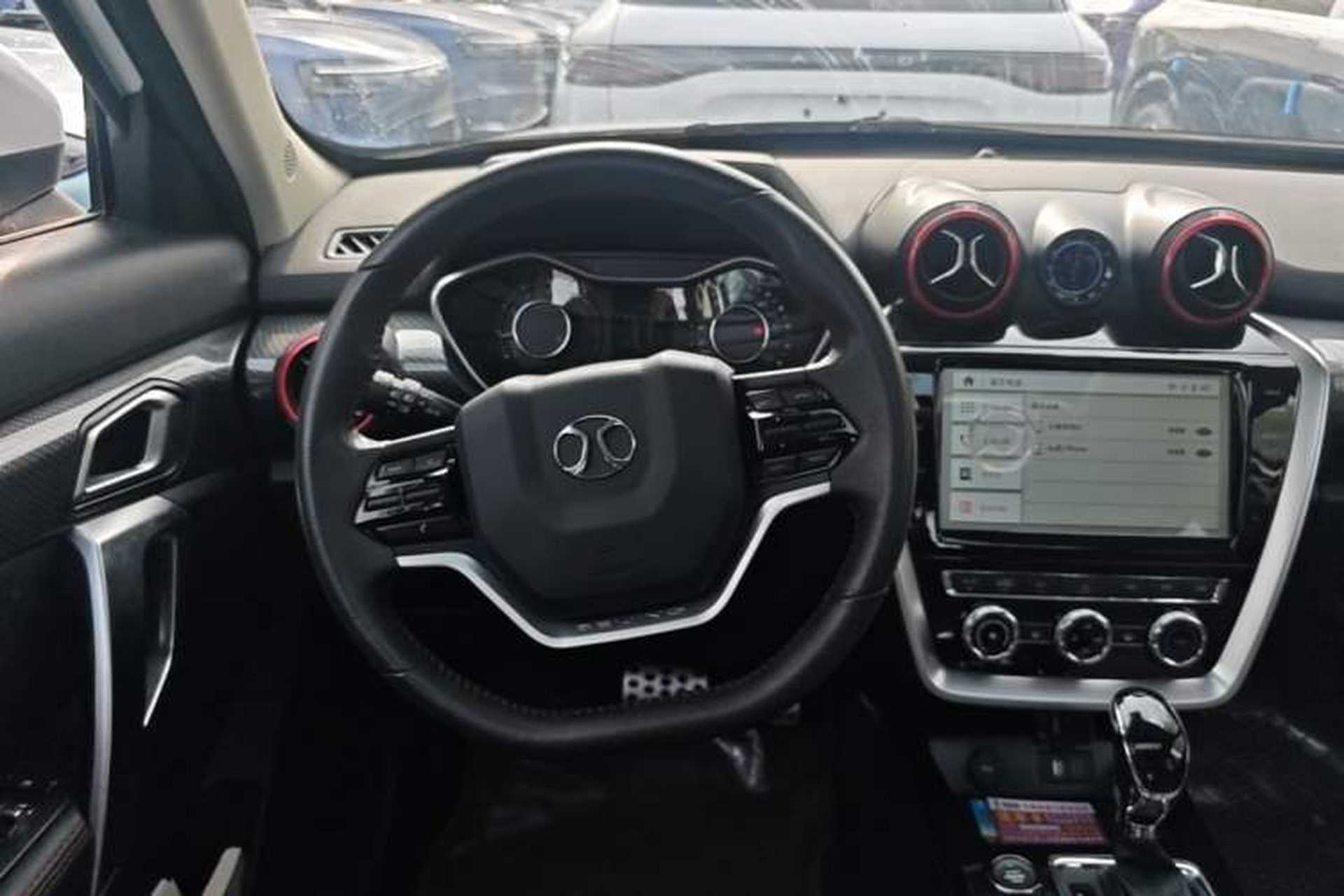 Used BAIC Off-Road BJ20 2016 1.5T CVT Prestige Edition Steering Wheel
