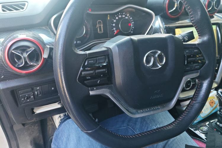 Used BAIC Off-Road BJ20 2016 1.5T CVT Luxury Model Steering Wheel