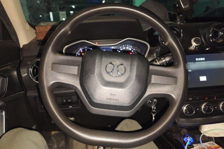 Used BAIC Off-Road BJ20 2016 1.5T Manual Elite Edition Steering Wheel