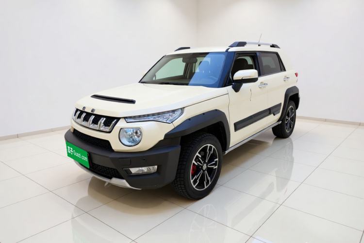 Used BAIC Off-Road BJ20 2016 1.5T CVT Luxury Model Guazi used car, China used car export, Used car for sale, Used BAIC Off-Road cars, Cheapest cars for sale