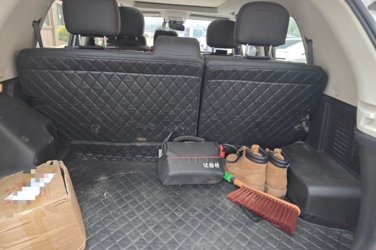 Used BAIC Off-Road BJ20 2016 1.5T CVT Luxury Model Trunk