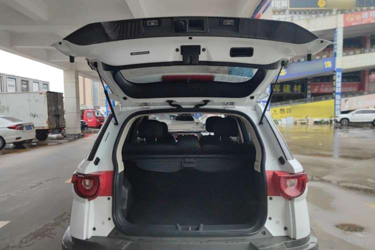Used BAIC Off-Road BJ20 2016 1.5T CVT Luxury Model Trunk