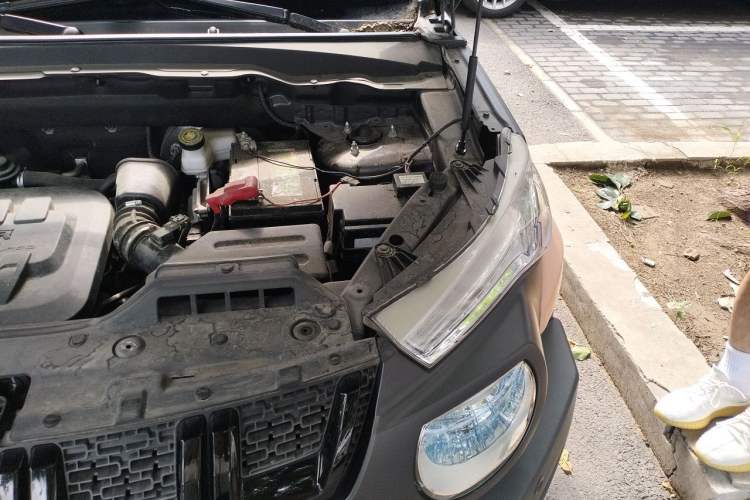 Used BAIC Off-Road BJ20 2017 1.5T CVT Off-road Model Engine Bay Left