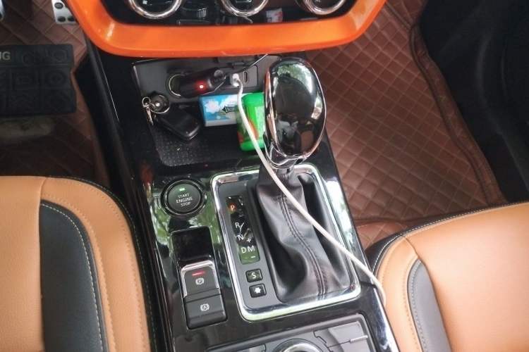 Used BAIC Off-Road BJ20 2017 1.5T CVT Off-road Model Gear Lever