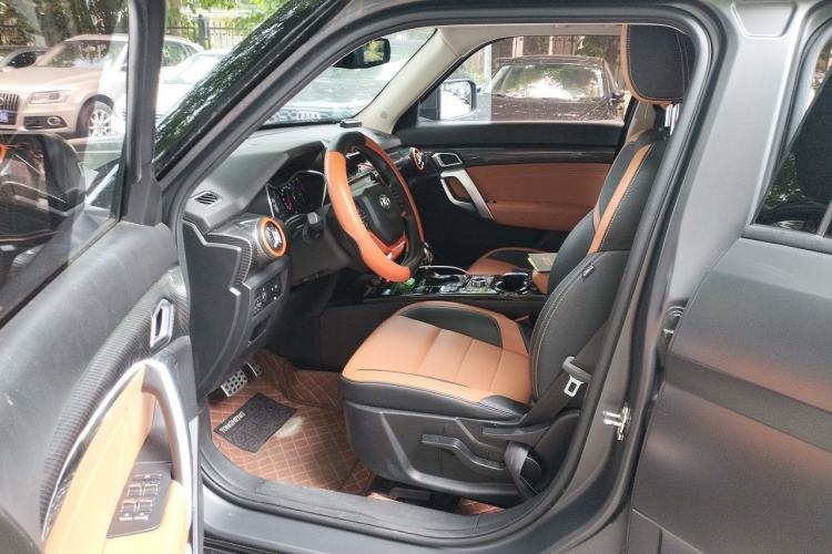 Used BAIC Off-Road BJ20 2017 1.5T CVT Off-road Model Left Front Seat