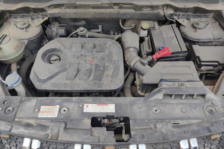 Used BAIC Off-Road BJ20 2018 1.5T Manual Luxury Edition Engine Bay