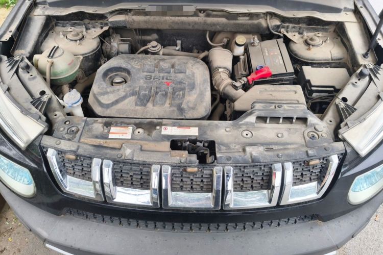 Used BAIC Off-Road BJ20 2018 1.5T Manual Luxury Edition Engine Bay