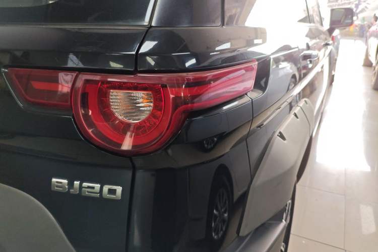Used BAIC Off-Road BJ20 2018 1.5T CVT Luxury Model Exterior 6