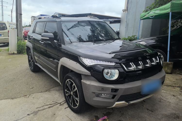 Used BAIC Off-Road BJ20 2018 1.5T CVT Luxury Model Front Right 45 Deg