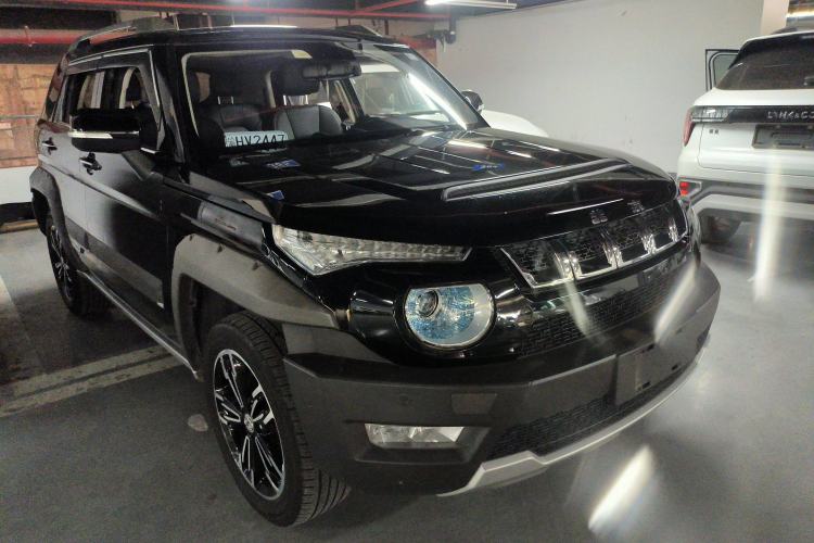 Used BAIC Off-Road BJ20 2018 1.5T CVT Luxury Model Front Right 45 Deg