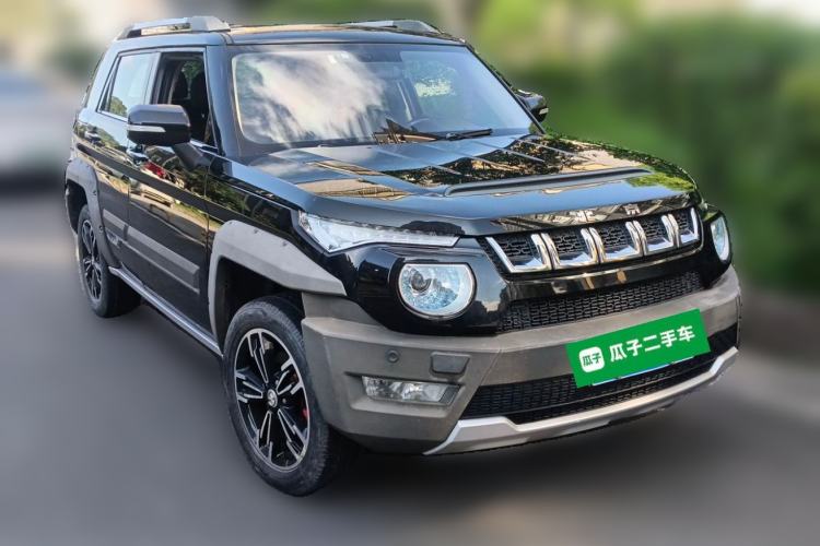 Used BAIC Off-Road BJ20 2018 1.5T Manual Luxury Edition Front Right 45 Deg
