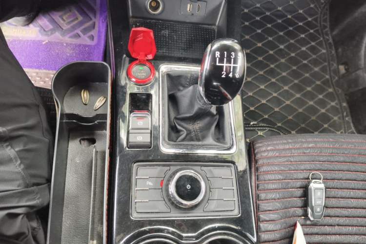 Used BAIC Off-Road BJ20 2018 1.5T Manual Luxury Edition Gear Lever