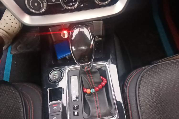 Used BAIC Off-Road BJ20 2018 1.5T CVT Luxury Model Gear Lever