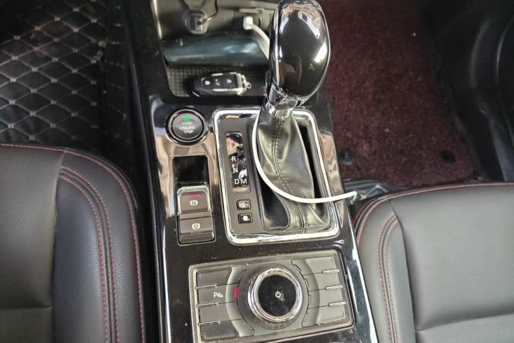 Used BAIC Off-Road BJ20 2018 1.5T CVT Luxury Model Gear Lever