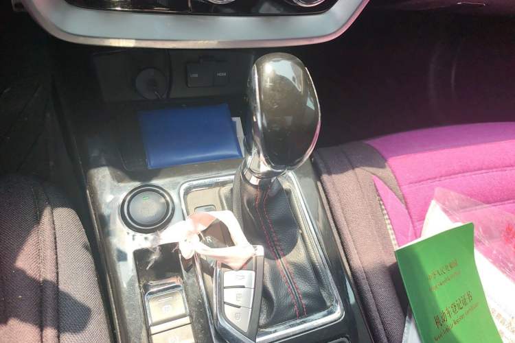 Used BAIC Off-Road BJ20 2018 1.5T CVT Luxury Model Gear Lever