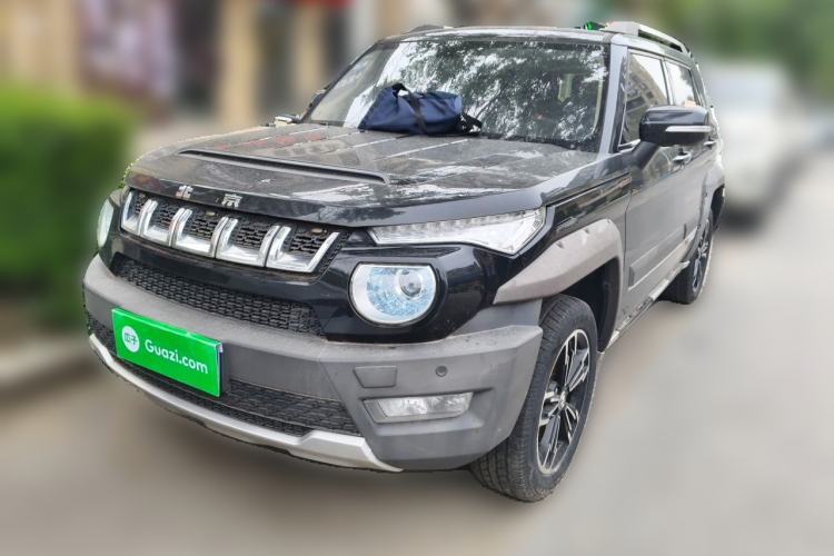 Used BAIC Off-Road BJ20 2018 1.5T Manual Luxury Edition Guazi used car, China used car export, Used car for sale, Used  cars, Cheapest cars for sale