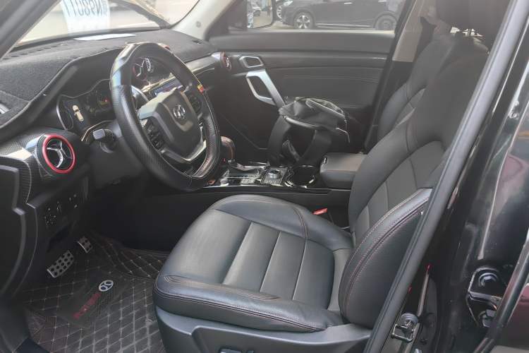 Used BAIC Off-Road BJ20 2018 1.5T CVT Luxury Model Interior 1