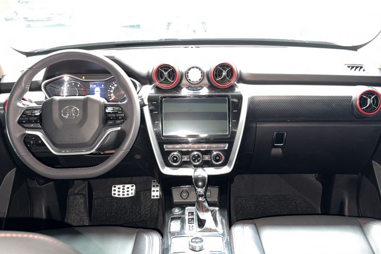 Used BAIC Off-Road BJ20 2018 1.5T CVT Luxury Model Interior 3