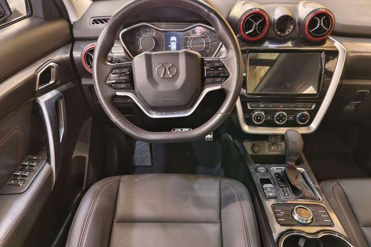Used BAIC Off-Road BJ20 2018 1.5T CVT Luxury Model Interior 6