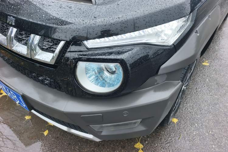 Used BAIC Off-Road BJ20 2018 1.5T CVT Luxury Model Left Front Headlight