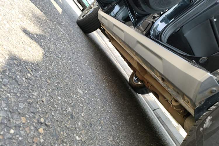 Used BAIC Off-Road BJ20 2018 1.5T CVT Luxury Model Left Side Sill