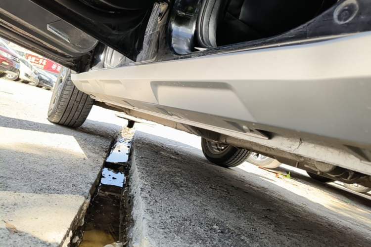 Used BAIC Off-Road BJ20 2018 1.5T CVT Luxury Model Left Side Sill