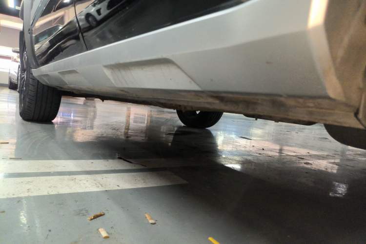 Used BAIC Off-Road BJ20 2018 1.5T CVT Luxury Model Left Side Sill