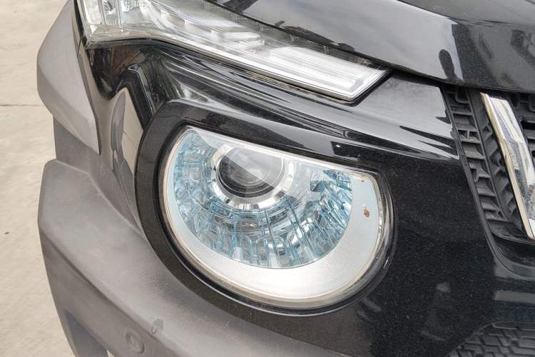 Used BAIC Off-Road BJ20 2018 1.5T CVT Luxury Model Right Front Headlight