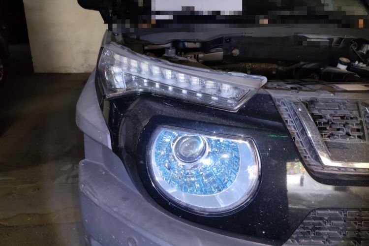 Used BAIC Off-Road BJ20 2018 1.5T Manual Luxury Edition Right Front Headlight