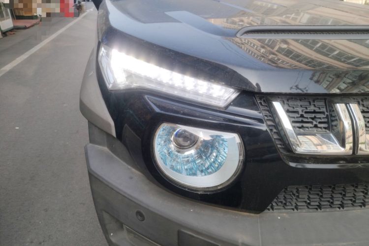 Used BAIC Off-Road BJ20 2018 1.5T CVT Luxury Model Right Front Headlight