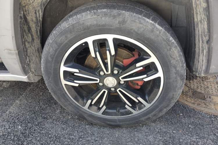 Used BAIC Off-Road BJ20 2018 1.5T CVT Luxury Model Right Front Wheel Hub