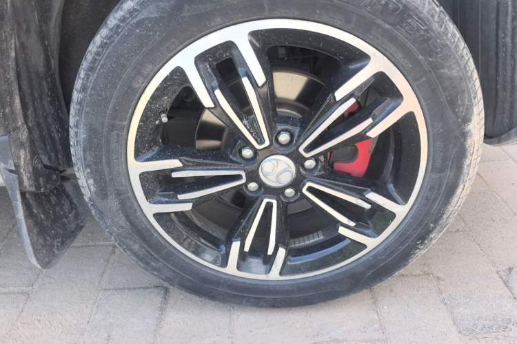 Used BAIC Off-Road BJ20 2018 1.5T CVT Luxury Model Right Front Wheel Hub