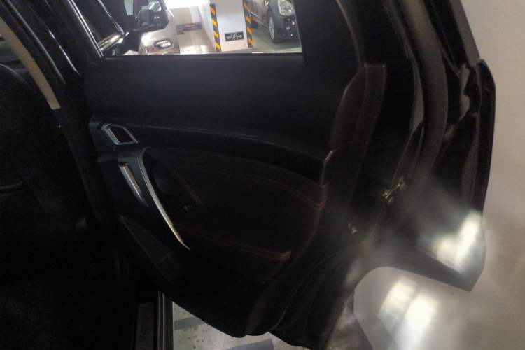 Used BAIC Off-Road BJ20 2018 1.5T CVT Luxury Model Right Rear Door Interior