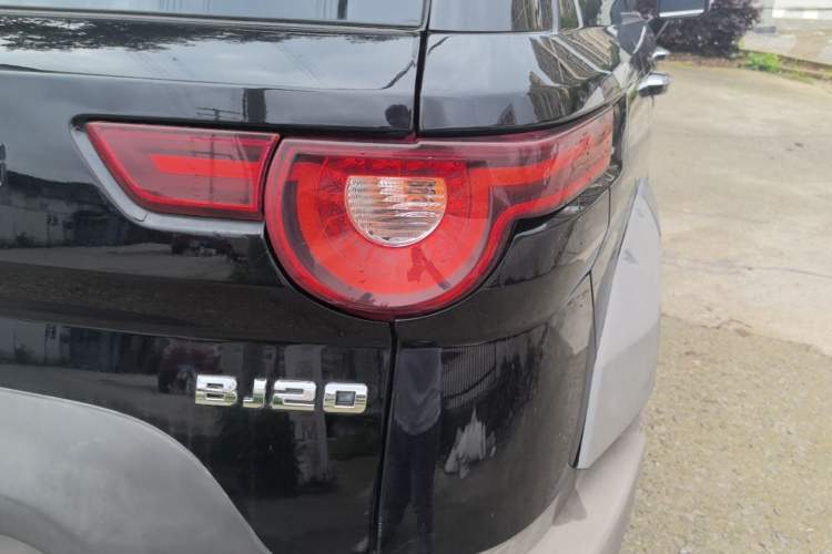 Used BAIC Off-Road BJ20 2018 1.5T CVT Luxury Model Right Rear Taillight