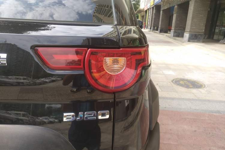 Used BAIC Off-Road BJ20 2018 1.5T CVT Luxury Model Right Rear Taillight