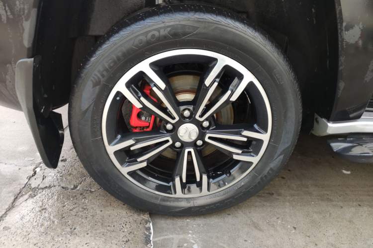 Used BAIC Off-Road BJ20 2018 1.5T CVT Luxury Model Right Rear Wheel Hub