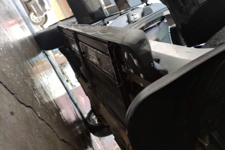 Used BAIC Off-Road BJ20 2018 1.5T CVT Luxury Model Right Side Sill