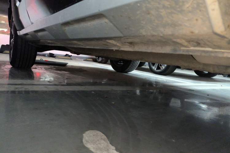 Used BAIC Off-Road BJ20 2018 1.5T CVT Luxury Model Right Side Sill