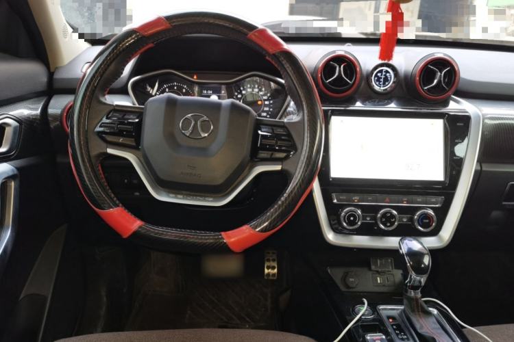 Used BAIC Off-Road BJ20 2018 1.5T CVT Luxury Model Steering Wheel