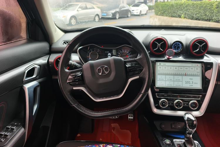 Used BAIC Off-Road BJ20 2018 1.5T CVT Luxury Model Steering Wheel