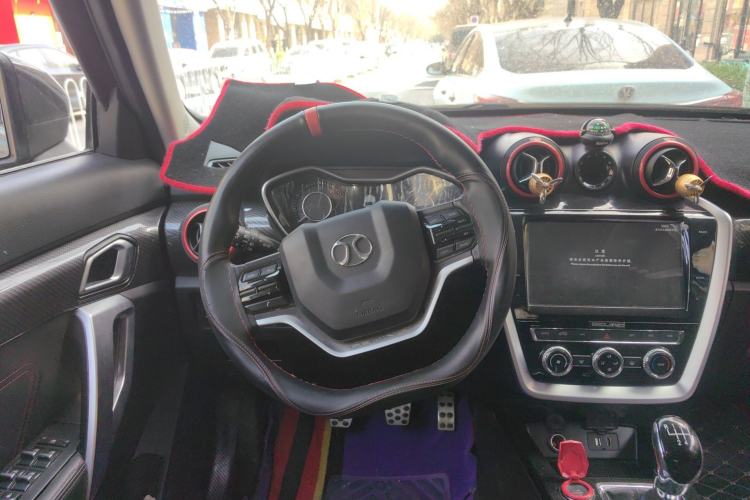 Used BAIC Off-Road BJ20 2018 1.5T Manual Luxury Edition Steering Wheel