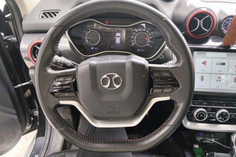 Used BAIC Off-Road BJ20 2018 1.5T CVT Luxury Model Steering Wheel