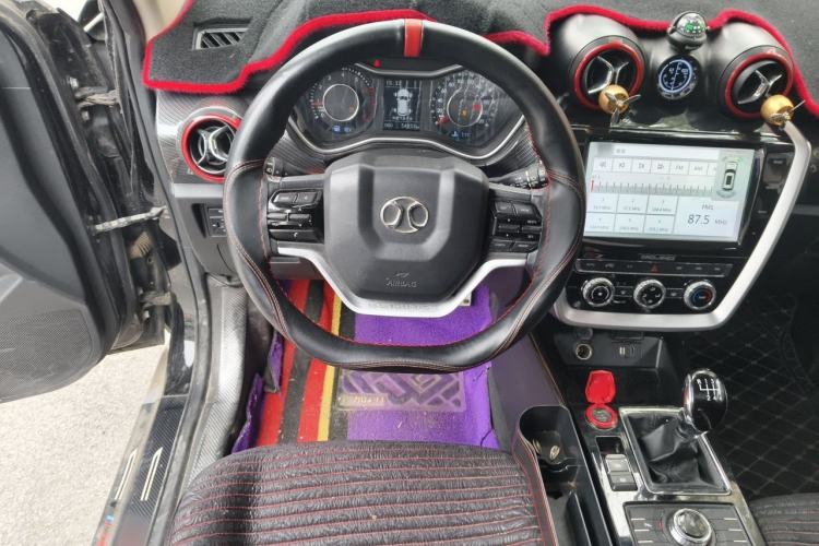 Used BAIC Off-Road BJ20 2018 1.5T Manual Luxury Edition Steering Wheel